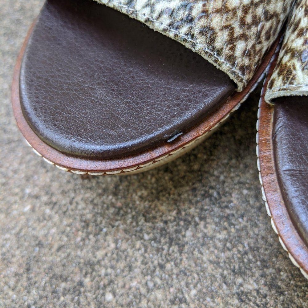 NWOT Steve Madden Bevrlie Snake Print Wedges 8 - Picture 8 of 8
